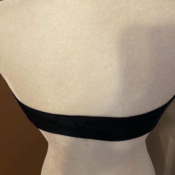 Out From Under Urban Outfitters Size Medium NWOT - Picture 5 of 6